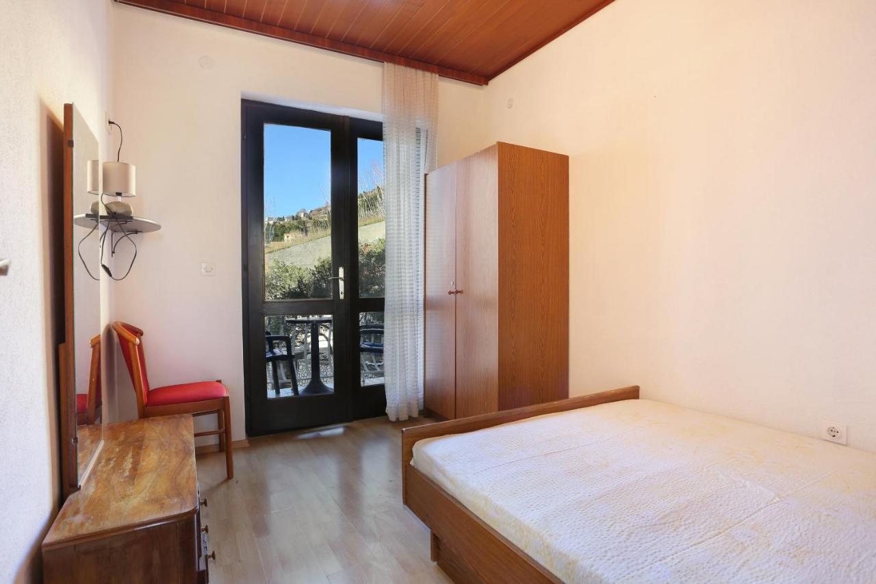 Apartments With A Parking Space Brela, Makarska - 18495 외부 사진