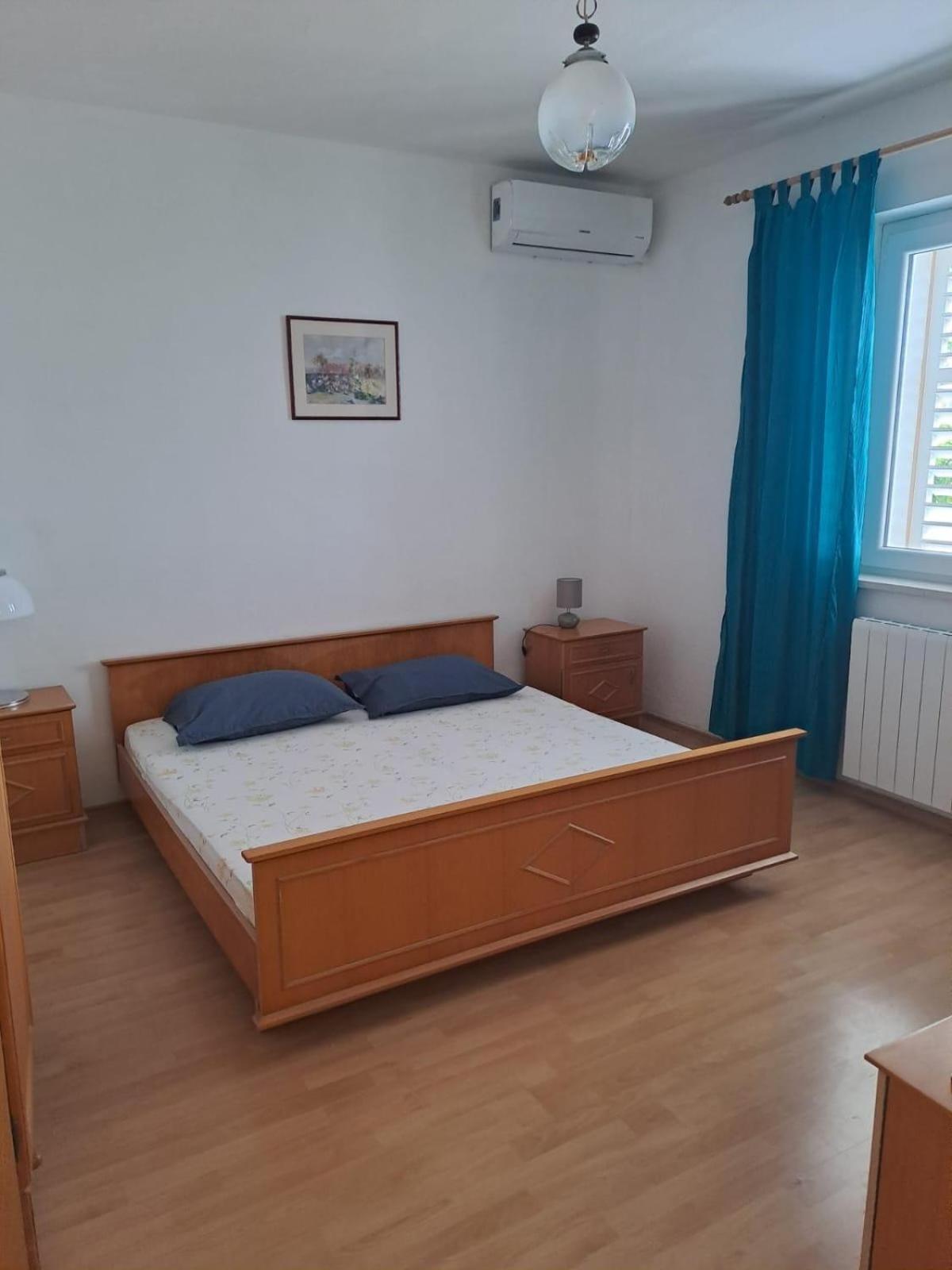Apartments With A Parking Space Brela, Makarska - 18495 외부 사진